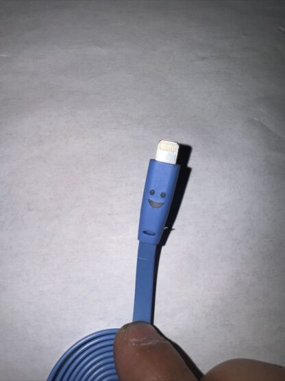 Light Up Smiley Face  Lighting Charging Cable (Light Blue) - Image 3