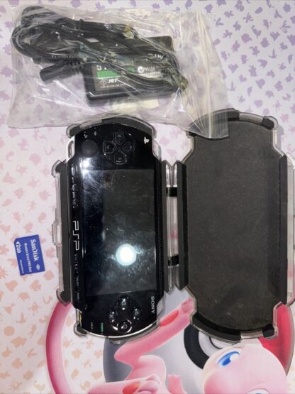 PlayStation Portable PSP-1001 Black Game Console + Case & Adapt & 2GB SD TESTED